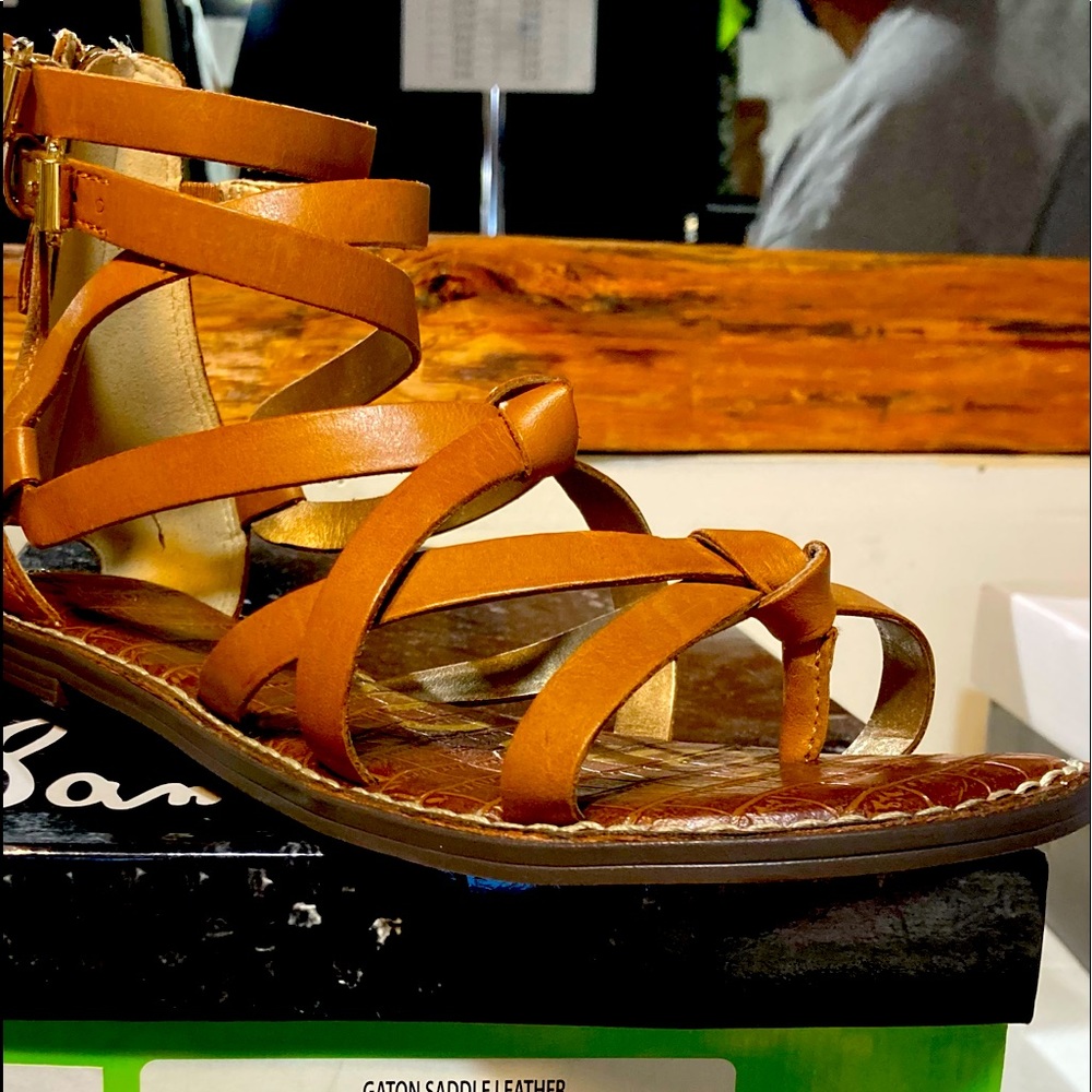 Sam Edelman Gaton Sandal Size 7.               New in box